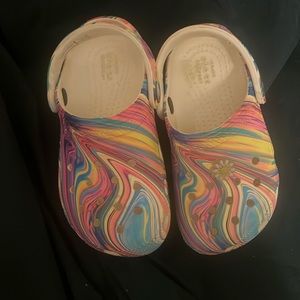 Toddler size 9 crocs